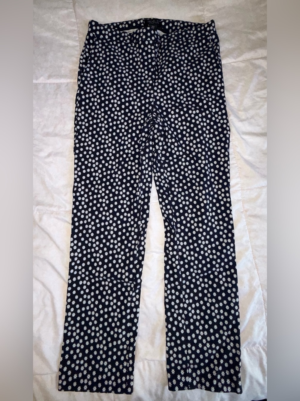 Rachel Zoe Navy pants with White Daisy Print 10
